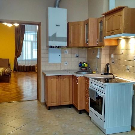 Apartment On Virmens'Ka Street Lviv Extérieur photo